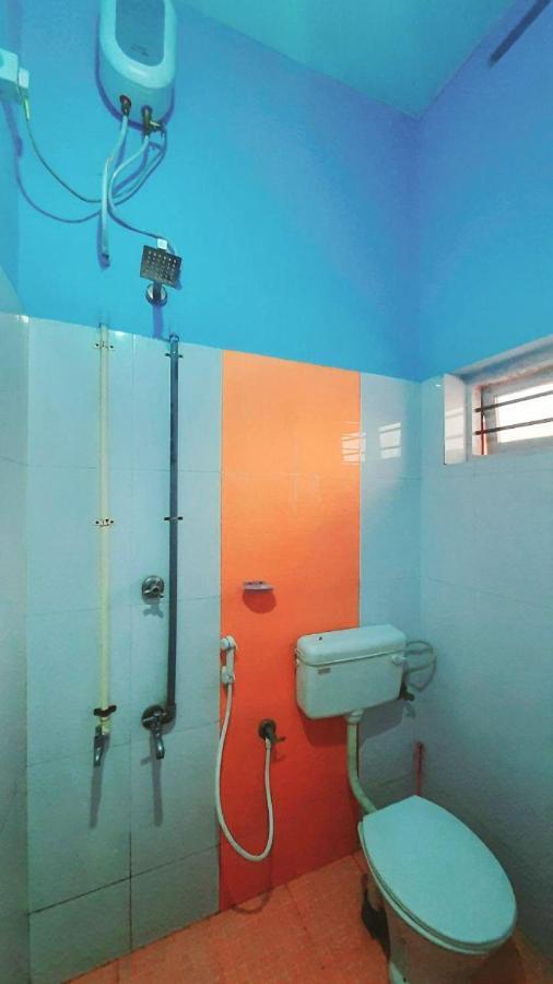 Zaina Tourist Home Kollam Exterior photo